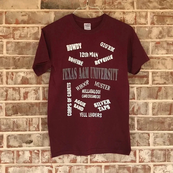 Gildan Texas A&M Maroon Graphic T-shirt - Picture 1 of 4